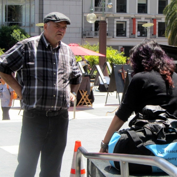 Larry DuBois witnesses to Enna at Union Square